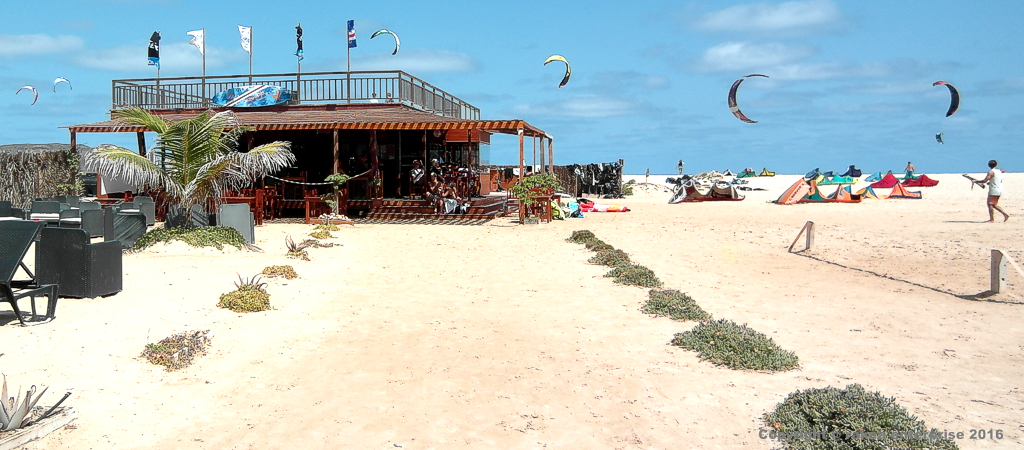 Kapverdische Insel Sal KiteBeach - Mitu & Djo  Kiteschule - TurtleBeach- Costa da Fragata Oktober 2016