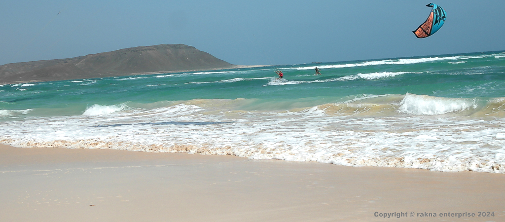 Kapverdische Insel Sal Oktober 2024,  KiteBeach - Kitesurfen - Costa da Fragata