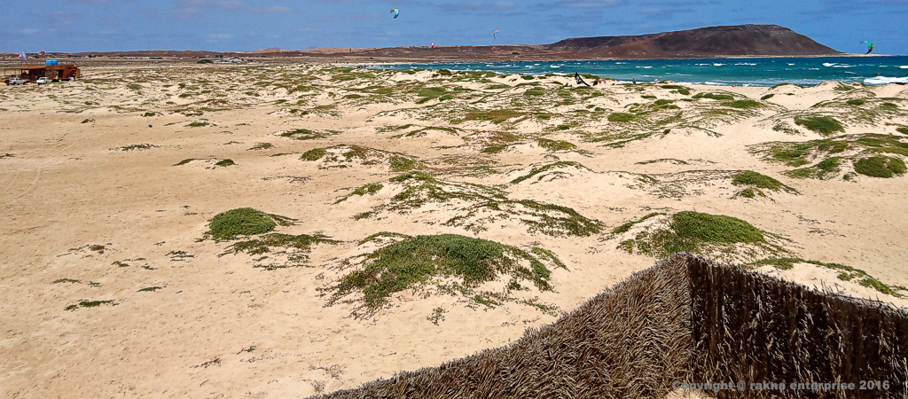 Kapverdische Insel Sal KiteBeach - Kiteboarding-Club  Kiteschule - TurtleBeach- Costa da Fragata Oktober 2016